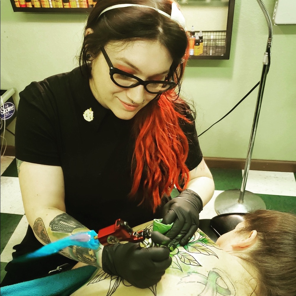 Meet your Posher, Becca